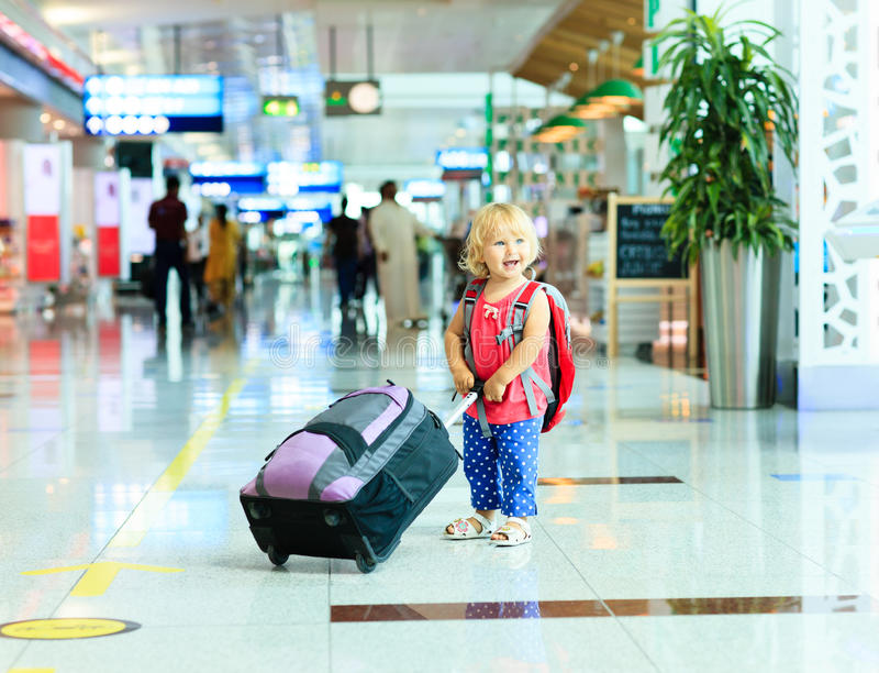 perrito invadir Seleccione 5 accesorios imprescindibles para viajar con bebés - El blog de mi bebe